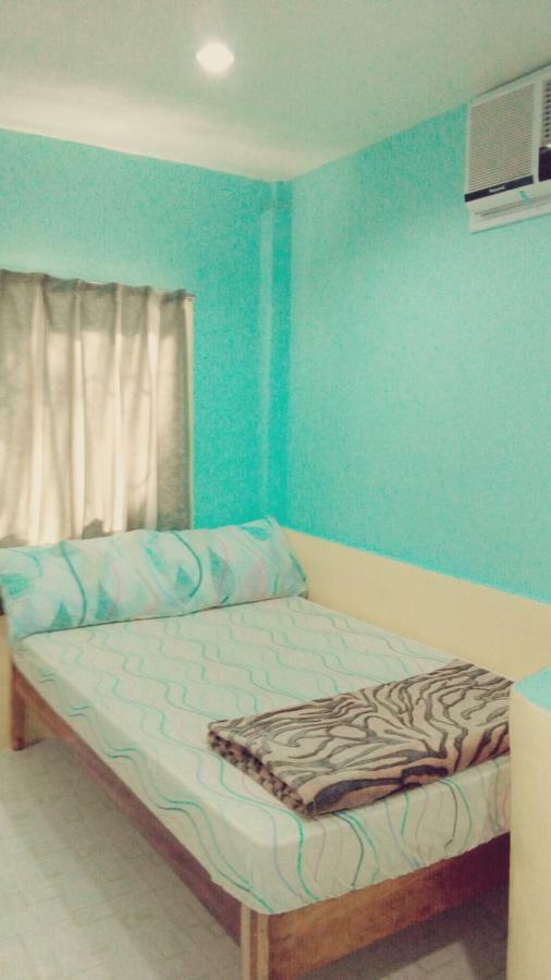 Mother Teresa Rooms&Restaurant Oslob Exterior foto