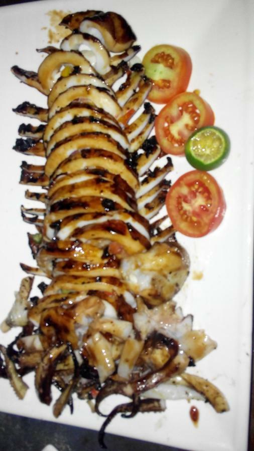 Mother Teresa Rooms&Restaurant Oslob Exterior foto