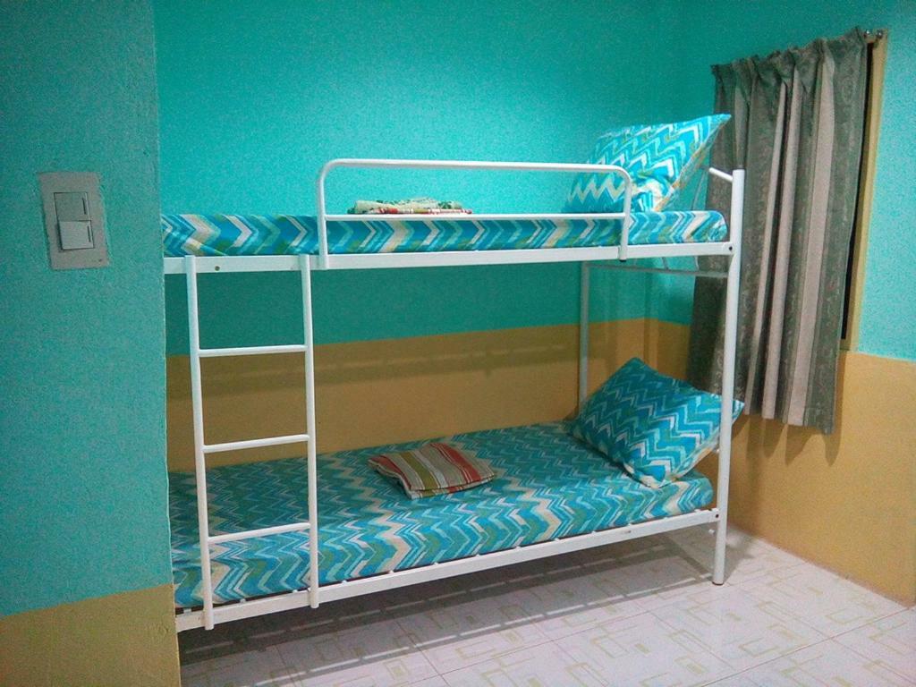 Mother Teresa Rooms&Restaurant Oslob Exterior foto