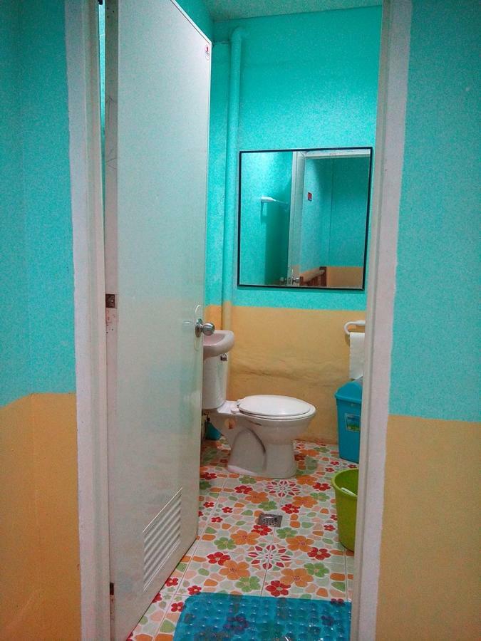 Mother Teresa Rooms&Restaurant Oslob Exterior foto
