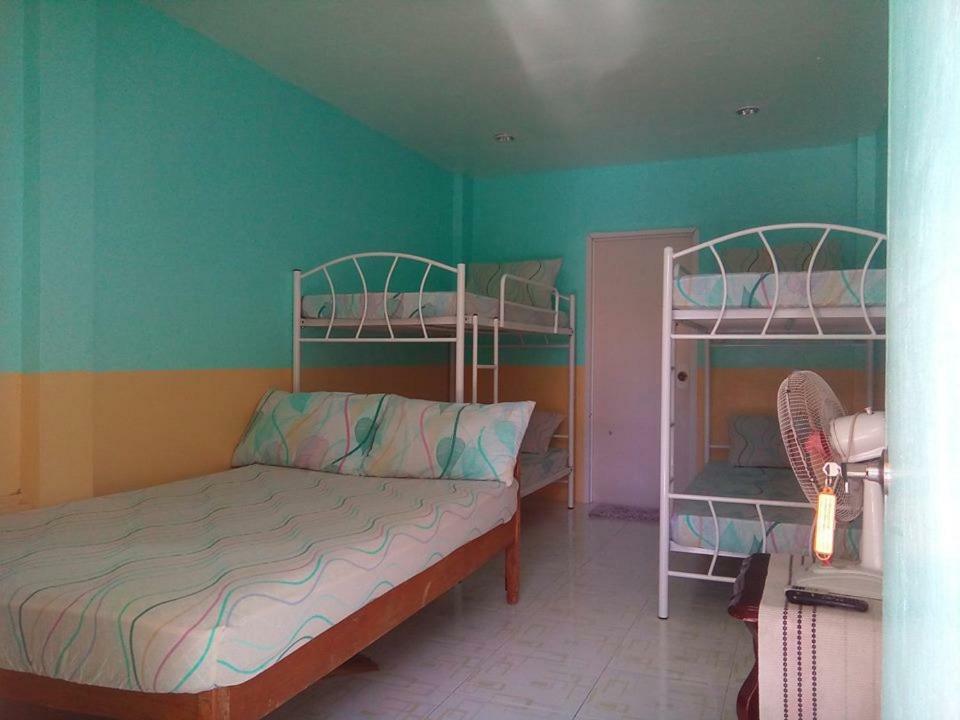 Mother Teresa Rooms&Restaurant Oslob Exterior foto
